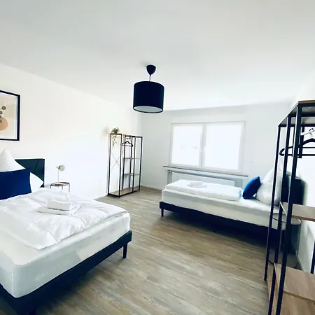 Komfortable Xxl Teamsuite Mit 1,20 Betten * 杜伊斯堡